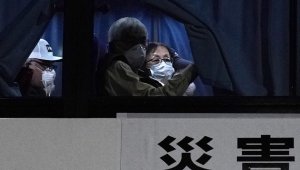 ABD, karantina gemisinden 300 vatandaşını tahliye etti