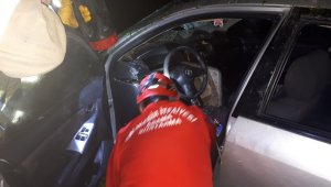 Aşırı hız kaza getirdi