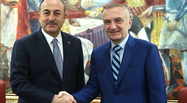 Bakan Çavuşoğlu, Arnavutluk Cumhurbaşkanı Meta tarafından kabul edildi