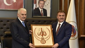 Binali Yıldırım: "17 yıl geçti dönüp baktığımızda bambaşka bir Türkiye var"