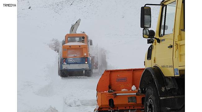 Elazığ'da kar nedeniyle 314 köy yolu kapalı