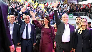 HDP 4.Olağan Kongresinde Babacan Sürprizi