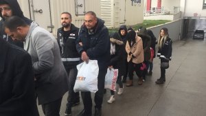 İhaleye fesat karıştırdığı öne sürelen 59 zanlı adliyeye sevk edildi