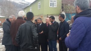 İş adamları deprem bölgesi Gerger'de incelemelerde bulundu