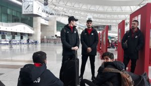 Keçiörengücü, otobüs ile Erzurum'a hareket etti