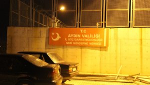 Mülteciler Salıverilmeye Başlandı