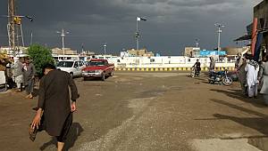 Pakistan, korona virüsü nedeniyle İran sınırını kapattı