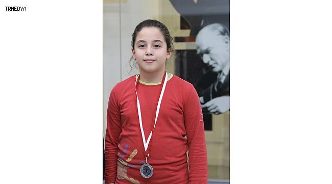 SANKO öğrencisi Beren Kalyoncu satrançta il ikincisi oldu