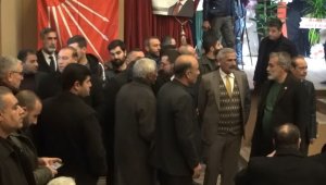 Şanlıurfa'da CHP İl Kongresi olaylı başladı