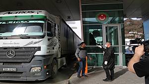 Sarp Sınır Kapısı'nda korona virüsü nedeniyle tedbirler arttırıldı