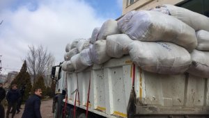 Serdivan'da toplanan yardımlar Elazığ'a ulaştı