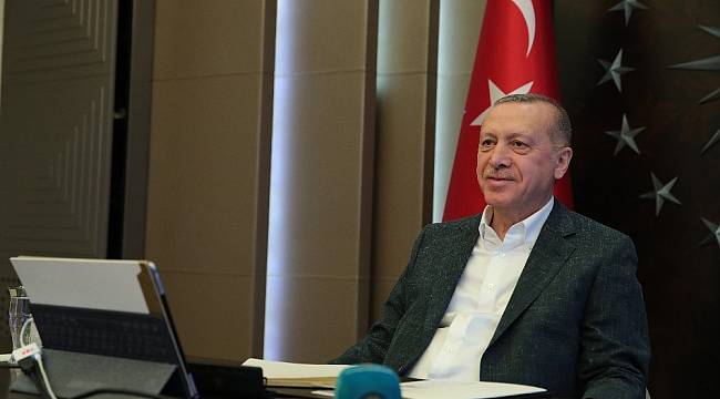 Cumhurbaşkanı Erdoğan: "Vatandaşlarımızdan ricamız, bir müddet zorunlu haller dışında evlerinden çıkmamaları"