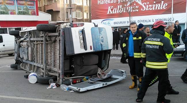 Erzurum'da 5 kişinin yaralandığı feci kaza kameralara yansıdı