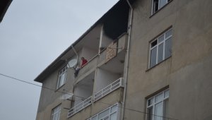 "Yangında mahsur kalanlar var" ihbarı tüm ekipleri alarma geçirdi