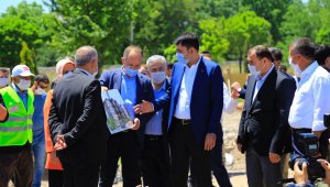 Bakan Kurum Elazığ'da, deprem konutlarını inceledi