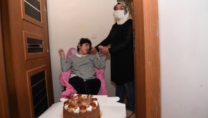 Engelli vatandaşlara kapılarında sürpriz hediyeler