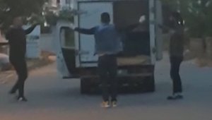 Fırıncılar sokak ortasında çiftetelli oynadı