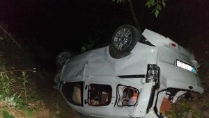 Hatay'da otomobil uçuruma yuvarlandı: 3 ölü, 4 yaralı.