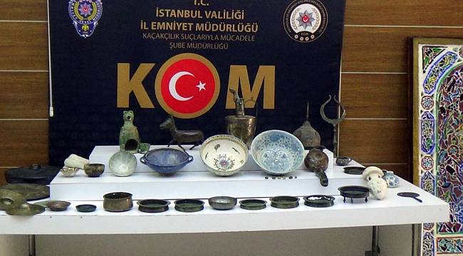 İstanbul'da tarihi eser operasyonu: 78 parça eser ele geçirildi