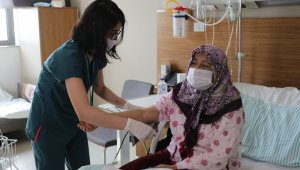 Koronayı yenip görevlerinin başına koştular