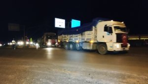 Suriye sınırına askeri araç ve malzeme sevkıyatı