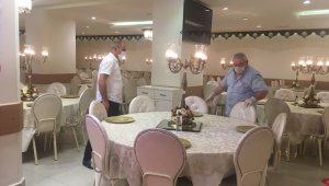 1 Temmuz öncesi internet kafe ve düğün salonlarında son hazırlıklar