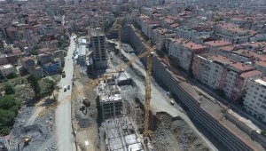 Bakan Kurum, Gaziosmanpaşa'da kentsel dönüşüm alanlarını inceledi