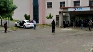 Bingöl'deki depremde iki gözetleme kulesi çöktü: 3 yaralı