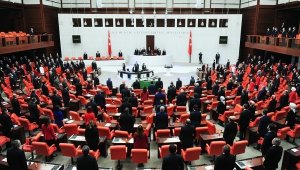 Depremzedelere destek veren kanun teklifi Plan ve Bütçe Komisyonu'nda kabul edildi