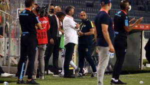 Emre'den Cüneyt Çakır'a "Allah'tan kork"