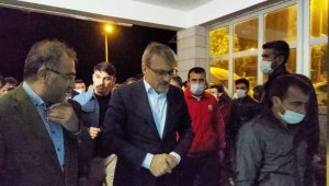 "Enkaz altında kimse kalmadı, 1 korucumuz şehit oldu, 6 kardeşimiz yaralı kurtarıldı"