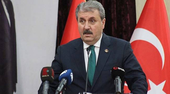 BBP Genel Başkanı Destici'den Ayasofya açıklaması: "Zincirler kırıldı, Ayasofya ibadete açıldı"
