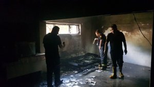 Bodrum katta çıkan yangında 7 kişi dumandan etkilendi