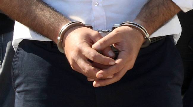 "Dam" operasyonunda 1'i polis 6 kişi tutuklandı