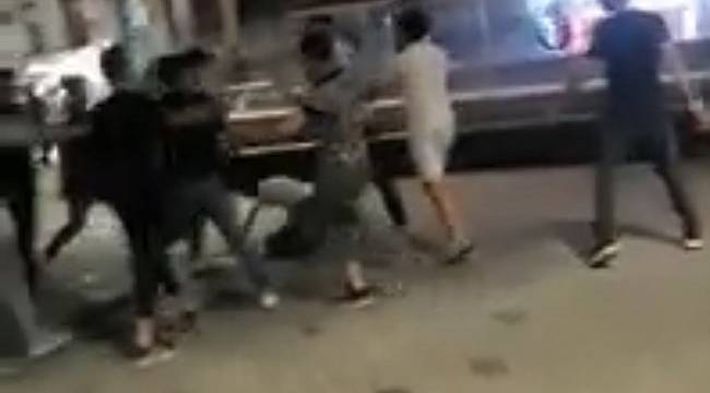 Taksim'de "Dövüş Kulübü" filmini aratmayan meydan kavgası kamerada