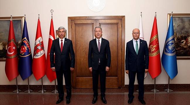 Bakan Akar, TEMAD Başkanı Ürgen'i kabul etti
