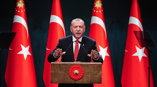 Cumhurbaşkanı Erdoğan: "Türkiye bu suni rüzgarlarla eğilip bükülebilecek bir ülke değildir"
