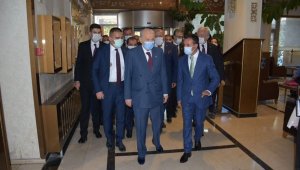 MHP Lideri Bahçeli'den Tatvan ziyareti