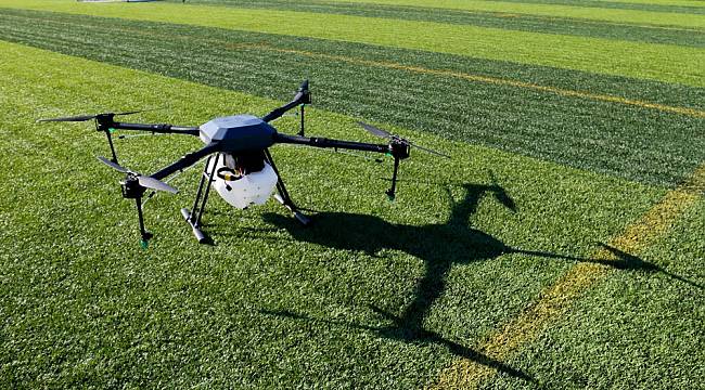 Rize'deki zorlukları gören mühendis yerli tarımsal drone tasarladı