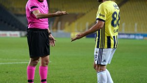 Caner Erkin'den hakeme tepki