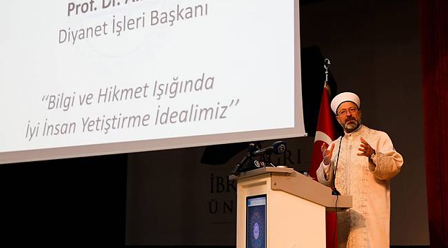 Diyanet İşleri Başkanı Erbaş, Ağrı'da akademisyenlere ve medrese hocalarına seslendi