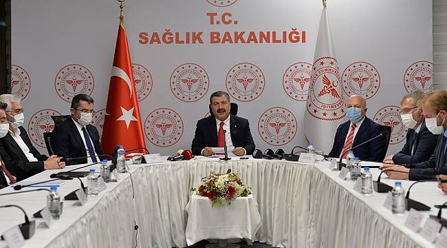 Sağlık Bakanı Koca: "5 İldeki vaka artışı tüm Türkiye için risktir"