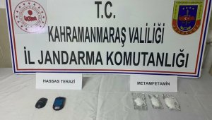 Hoparlörden uyuşturucu, bilgisayar faresinden terazi çıktı