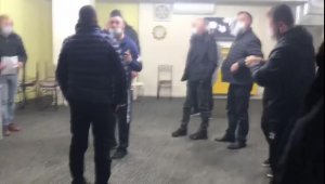 Fenerbahçe taraftarı zafer sarhoşu oldu kısıtlamayı unuttu, 24 kişi cezayı yedi