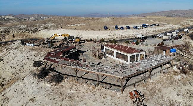 Kapadokya'da 25 kaçak yapı daha yıkıldı
