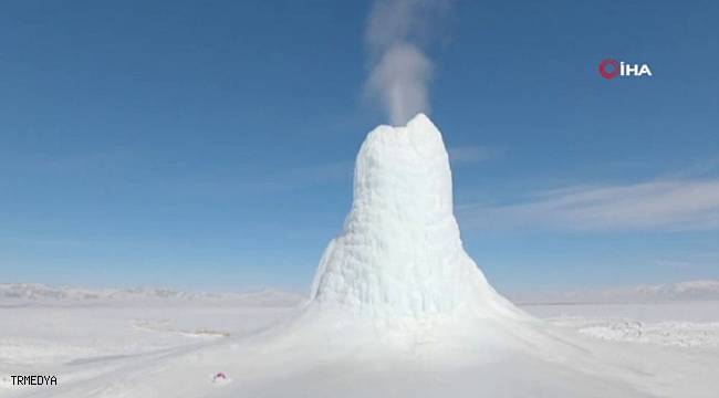 Kazakistan'daki volkan buzuluna büyük ilgi