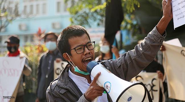 Myanmar'ın en büyük ikinci kentinde darbe karşıtı protesto