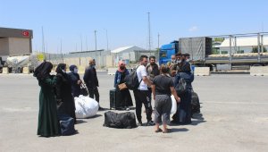 Bayramı ülkelerinde geçiren Suriyelilerin dönüşü başladı