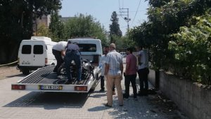 Boşandığı eşini dönmeye ikna edemeyince öldürdü