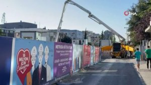 Ataköy-İkitelli metro hattının 3 yıl geciken inşaatında vatandaş isyan etti